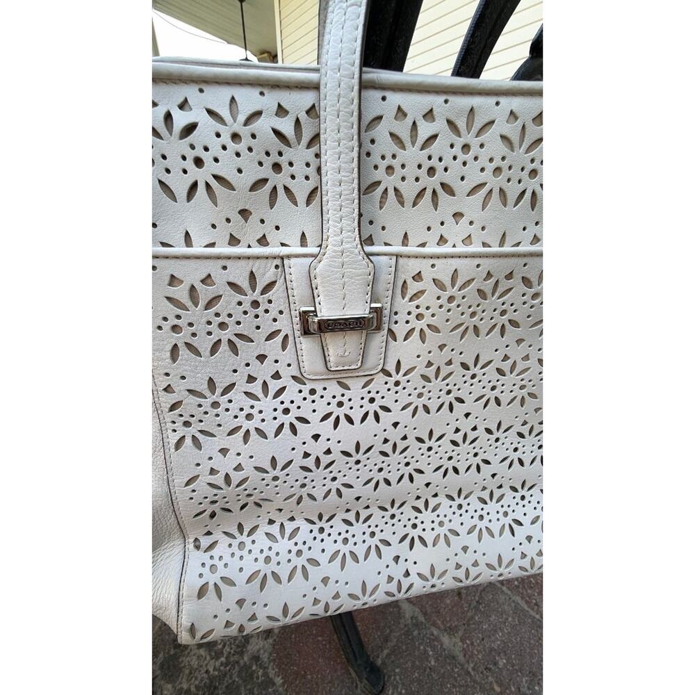 Coach Laser Cut Floral Leather Tote Bag - Picture 2 of 8